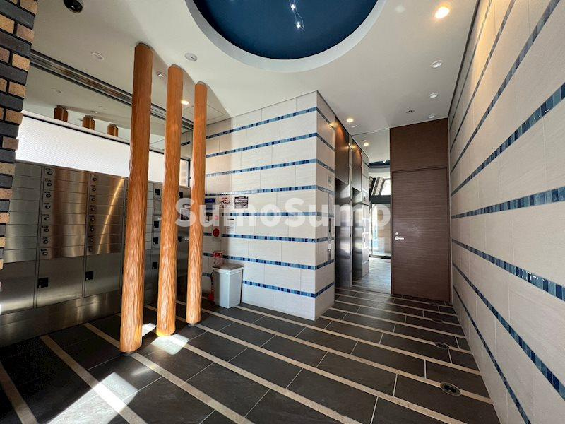 セイワパレス玉造のロビー