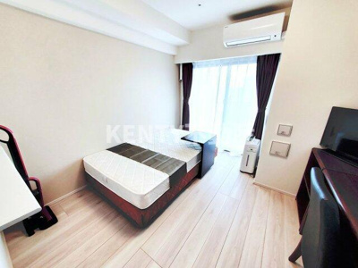 【寝室】 | クレヴィスタ蒲田 | 落ち着いて過ごせるお部屋なので、寝室にいかがでしょうか