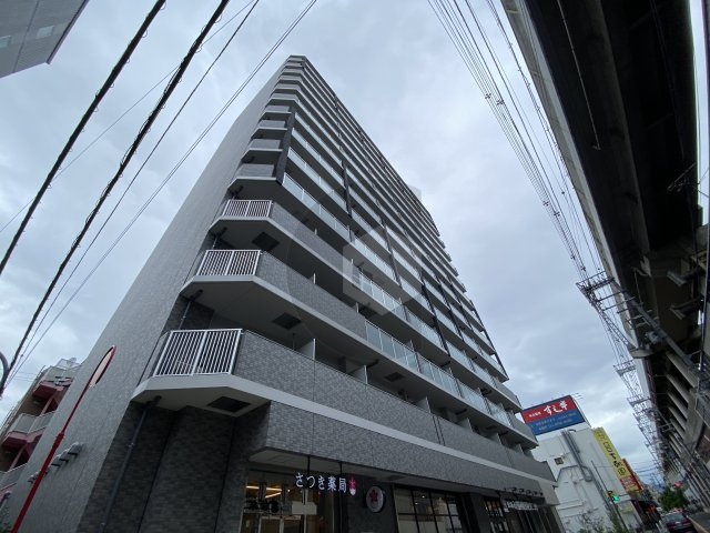 東大阪市足代新町の賃貸マンションの外観