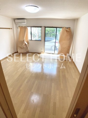 【居間・リビング】 | ハイツアスター | 同型タイプゆったり過ごせるリビングです