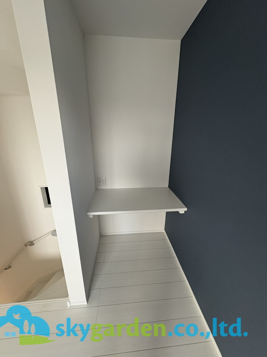 鎌倉市腰越4丁目4期　新築戸建　全3棟2号棟のその他|リビング横、ワークスペース