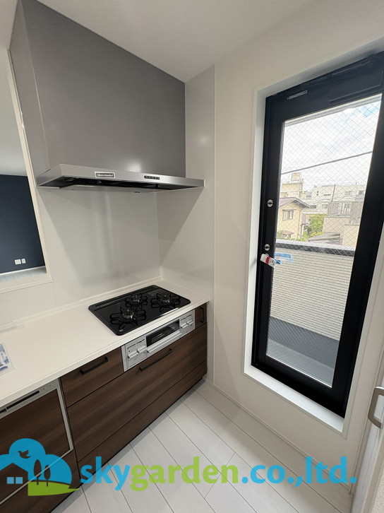 鎌倉市腰越4丁目4期　新築戸建　全3棟2号棟のキッチン