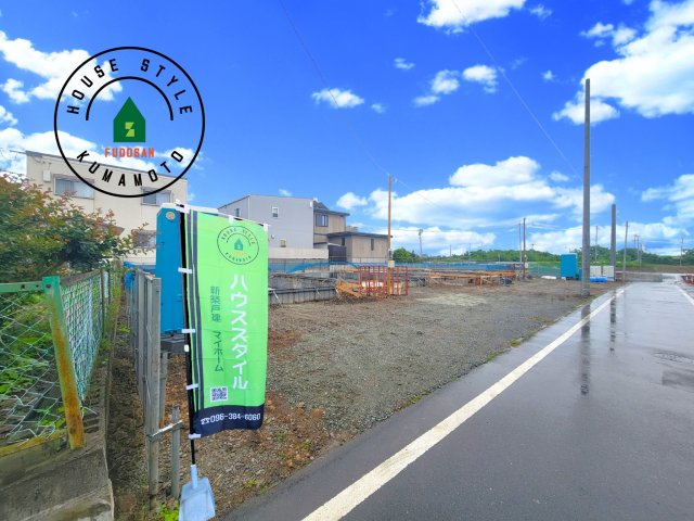 熊本市東区若葉6丁目第2-4棟（2号棟）　の前面道路含む現地写真|見学の時間などお気軽にお問い合わせ下さい。