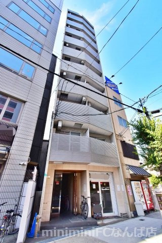 ウェーブ元町の外観