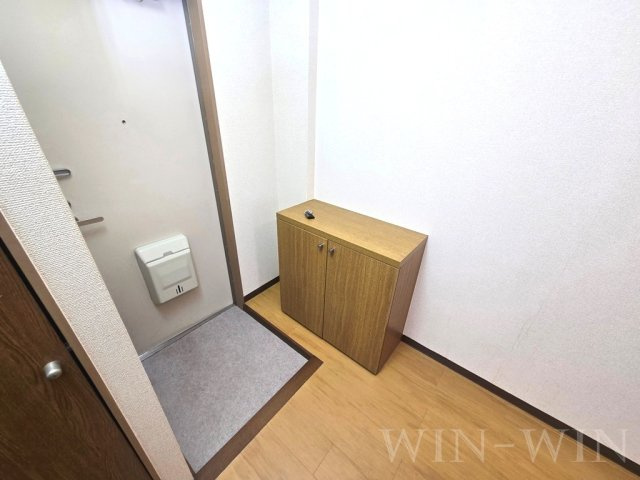 ウィングコート ベイロード 2の玄関