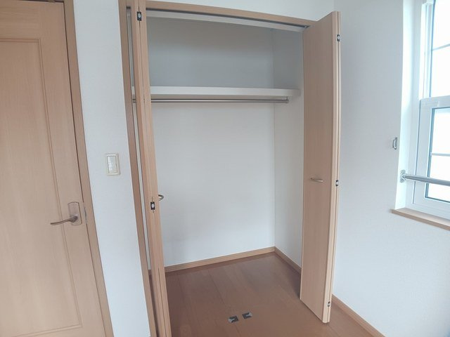 オーブ　メゾン　アミナ　Ｂ棟の収納