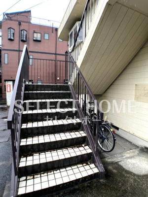 【エントランス】 | フェイスきたの | 落ち着いたエントランスです