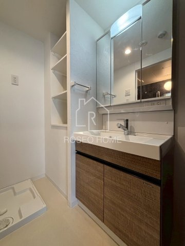 灯-AKARI-の洗面所