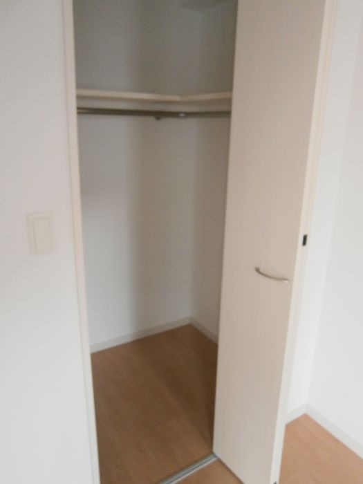 ルッシェ天神東 S棟の収納