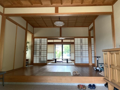 【玄関】 | 氷上町沼中古住宅3800万円