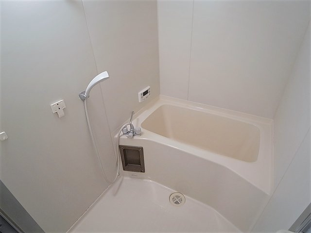 グランディアミアモーレ鈴蘭台の浴室|追い炊き機能付きのお風呂