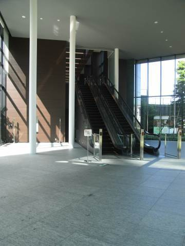 【エントランス】