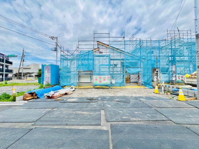 高崎市新町の外観|駐車スペース2台以上可♪