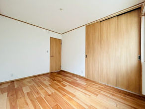 【寝室】 | 洋室①☆