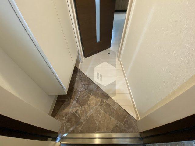 ル・グランロータスの玄関