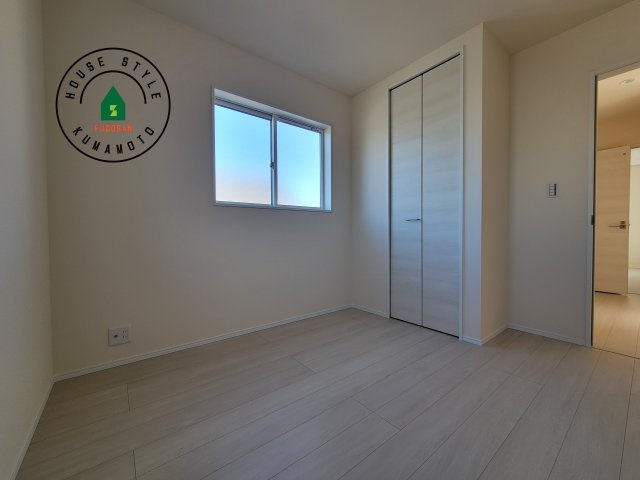 熊本市南区並建町第2-2棟（1号棟）の和室|将来的に、琉球畳を引きまして和室風にすることも可能です。