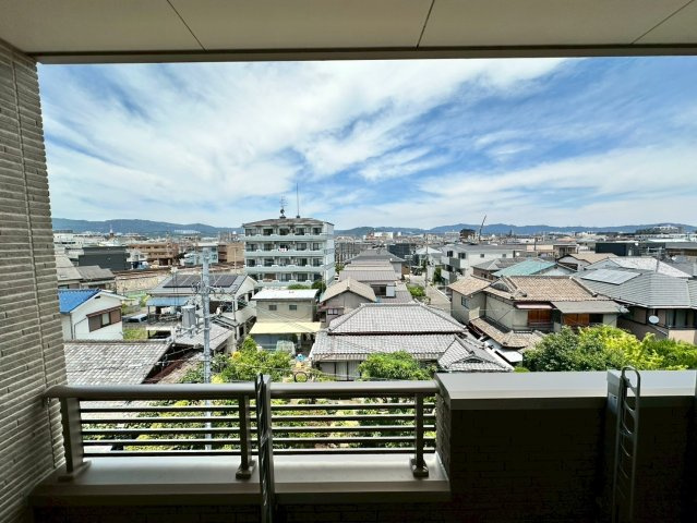 ウェルスクエア茨木駅前の展望