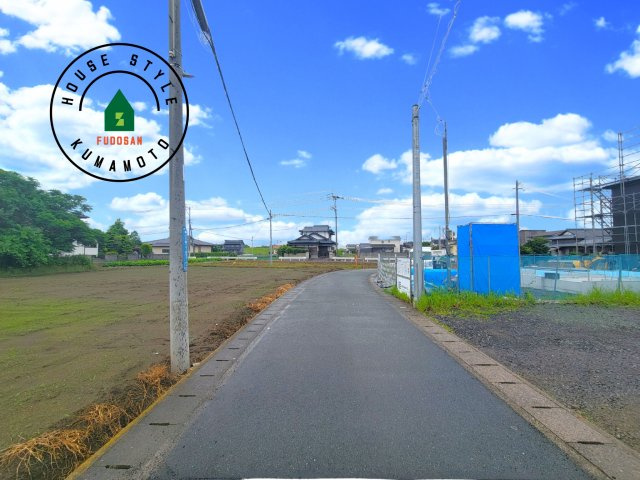 熊本市西区城山半田2丁目第2-6棟（4号棟）の前面道路含む現地写真|前面道路です。