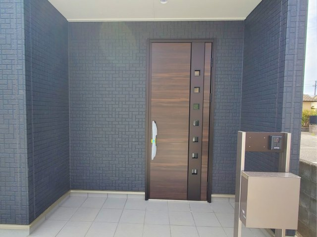 熊本市西区城山半田2丁目第2-6棟（4号棟）の外観：施工例|おでかけの時も帰った時も、「我が家」を最初に感じでもらえる素敵な空間に。