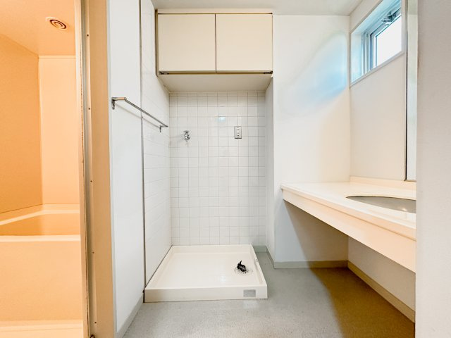 EXT B棟の洗面所