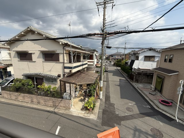 大美野5期1号棟の前面道路含む現地写真