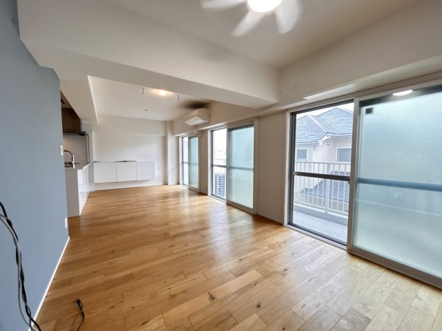 六甲ヒルズ篠原台の居間・リビング