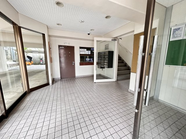 六甲ヒルズ篠原台のエントランス