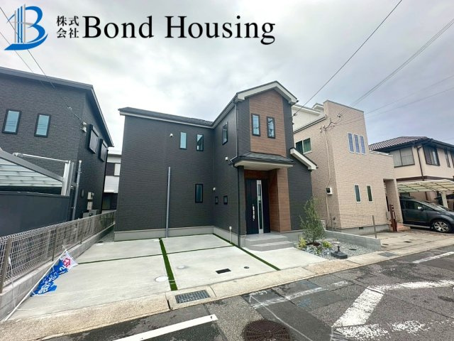 山電 東垂水駅徒歩5分　駐車2台　垂水区泉が丘1丁目　新築戸建の前面道路含む現地写真