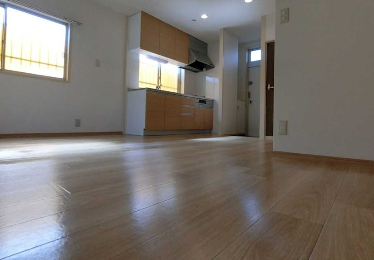 パークマンション　角部屋　追い焚き　駐輪場の居間・リビング