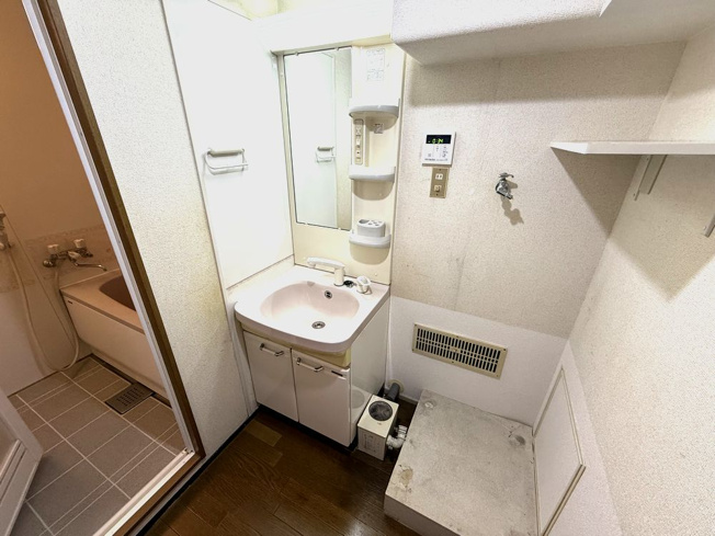 【独立洗面台】 | ファミリープラザ泉北光明池C棟 | 洗面所です。