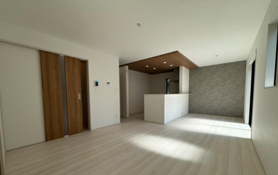 【居間・リビング】 | 宝塚市安倉南4丁目新築戸建