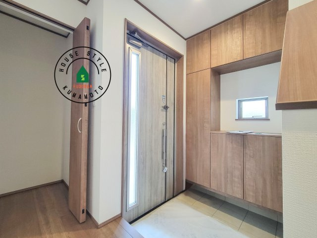 熊本市東区月出7丁目第1-5棟（A号棟）の防犯設備|二重ロックでしっかり防犯対策ができます。