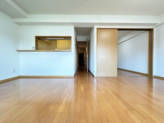 Ｒａｆｆｉｎｅの居間・リビング