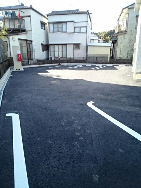 ガーデン藤の駐車場|駐車場