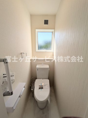 【トイレ】 | 豊橋市牛川薬師町 58期 新築一戸建て 1号棟 | １F2F同タイプのトイレがあります