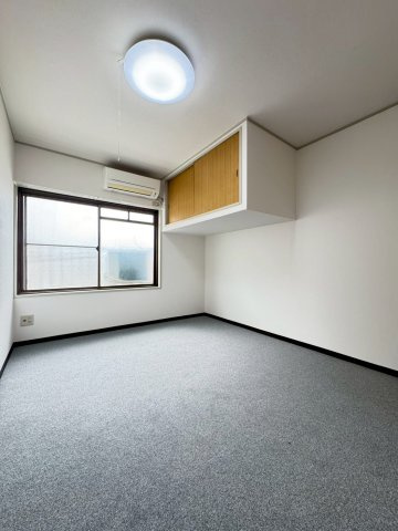 大石北町マンションの寝室