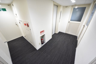 【玄関】 | 神戸駅前千代田ビル