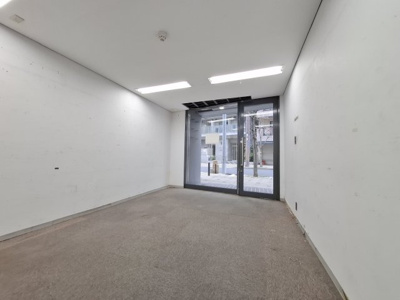 【エントランス】 | 神戸駅前千代田ビル