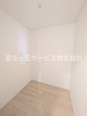 【収納】 | 磐田市豊岡 11期 新築一戸建て 1号棟 | ウォークインクローゼットです