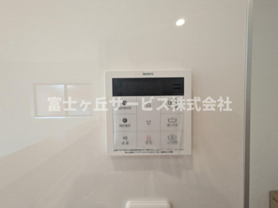 【発電・温水設備】 | 磐田市豊岡 11期 新築一戸建て 1号棟 | 温水設備です