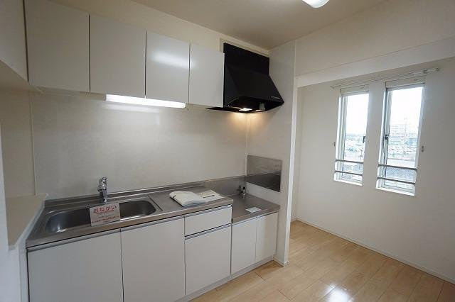 シャルム・コッティⅠのキッチン