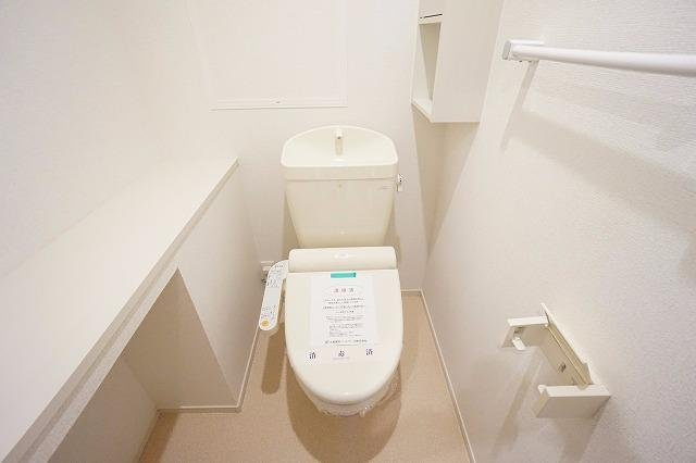 シャルム・コッティⅠのトイレ