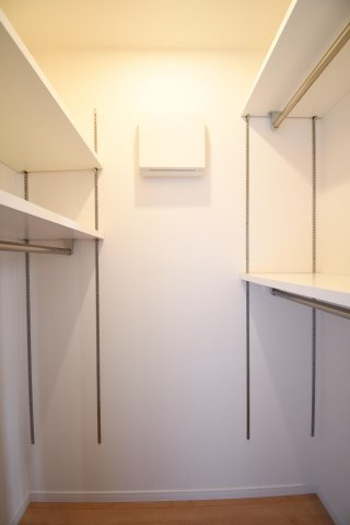 RJRプレシア西公園ベイサイドの居間・リビング