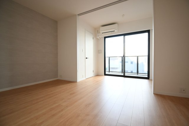 RJRプレシア西公園ベイサイドの居間・リビング