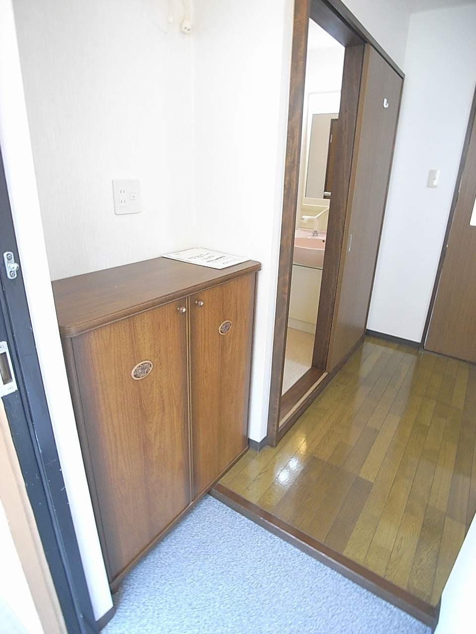 ラ・セゾン城北の玄関