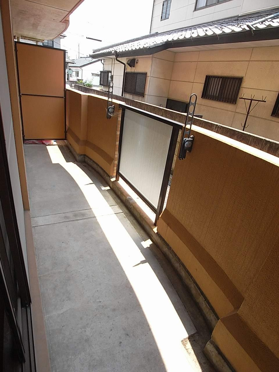 ラ・セゾン城北のバルコニー