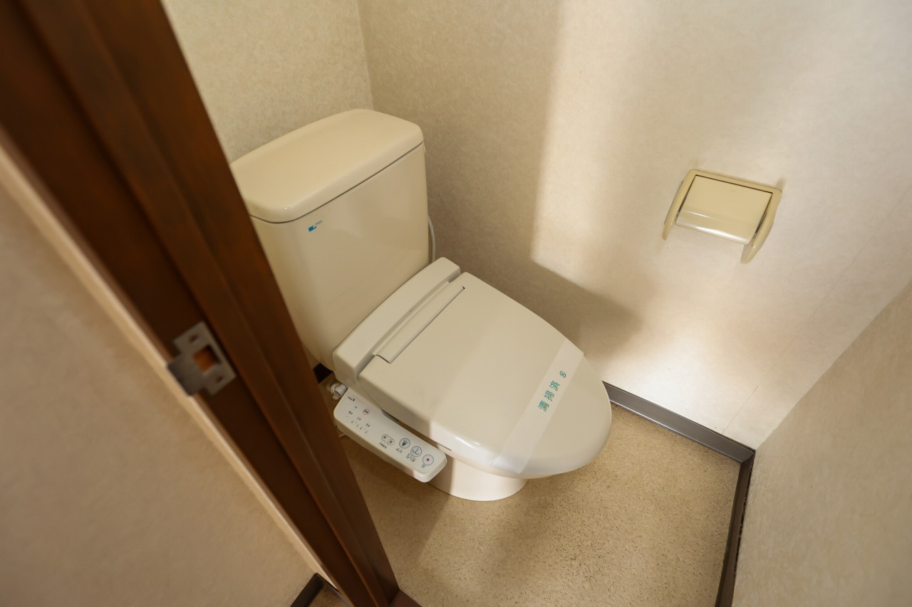 ラ・セゾン城北のトイレ|温水洗浄便座