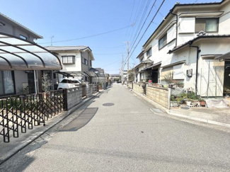 【前面道路含む現地写真】