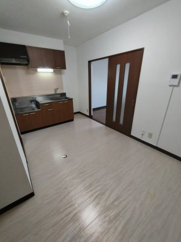 ラ・セゾン城北のキッチン