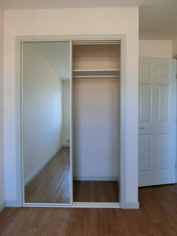 フェイバードパーク　Ａ棟の収納